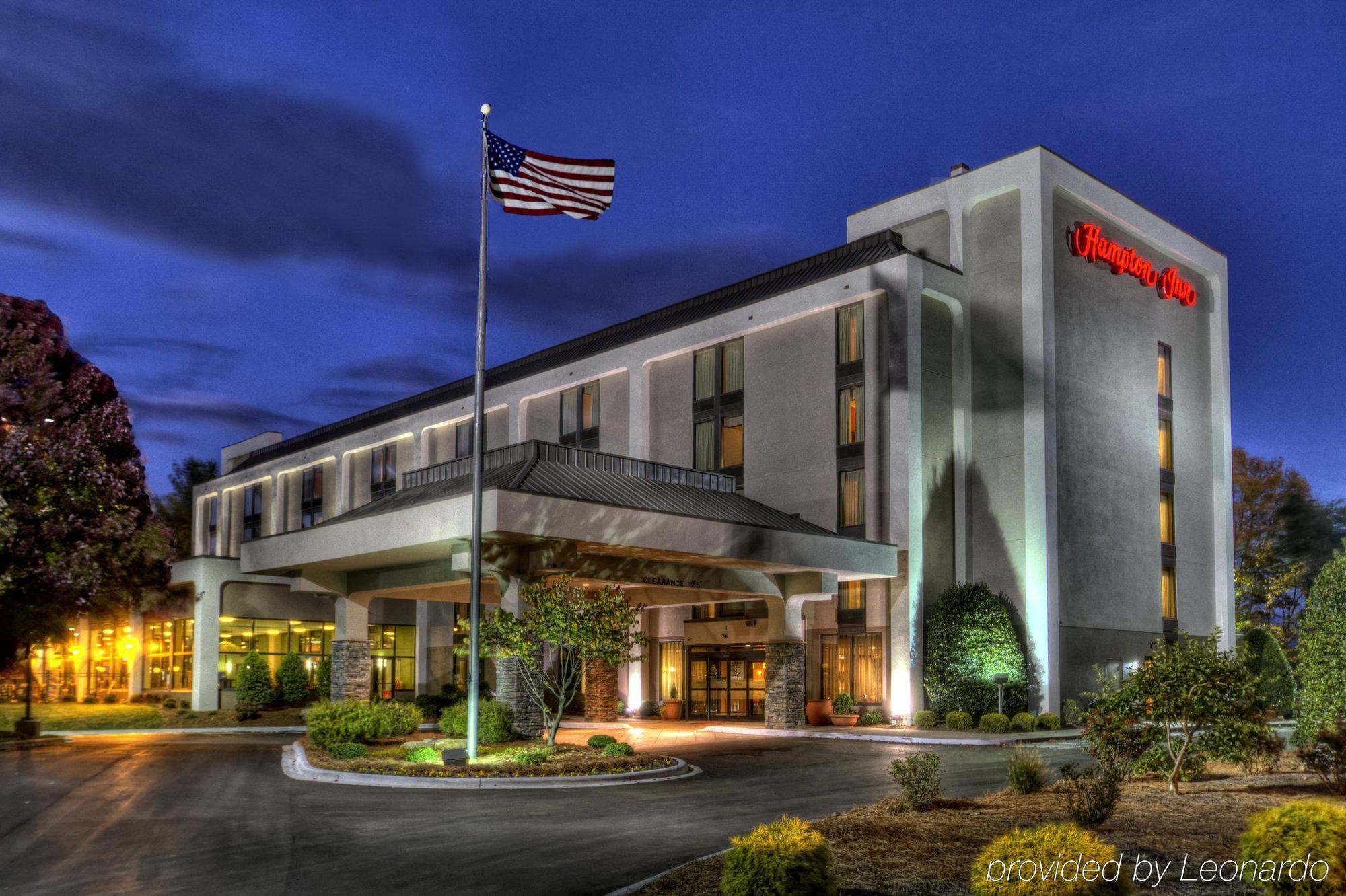 Hampton Inn Asheville - Biltmore Area Екстериор снимка
