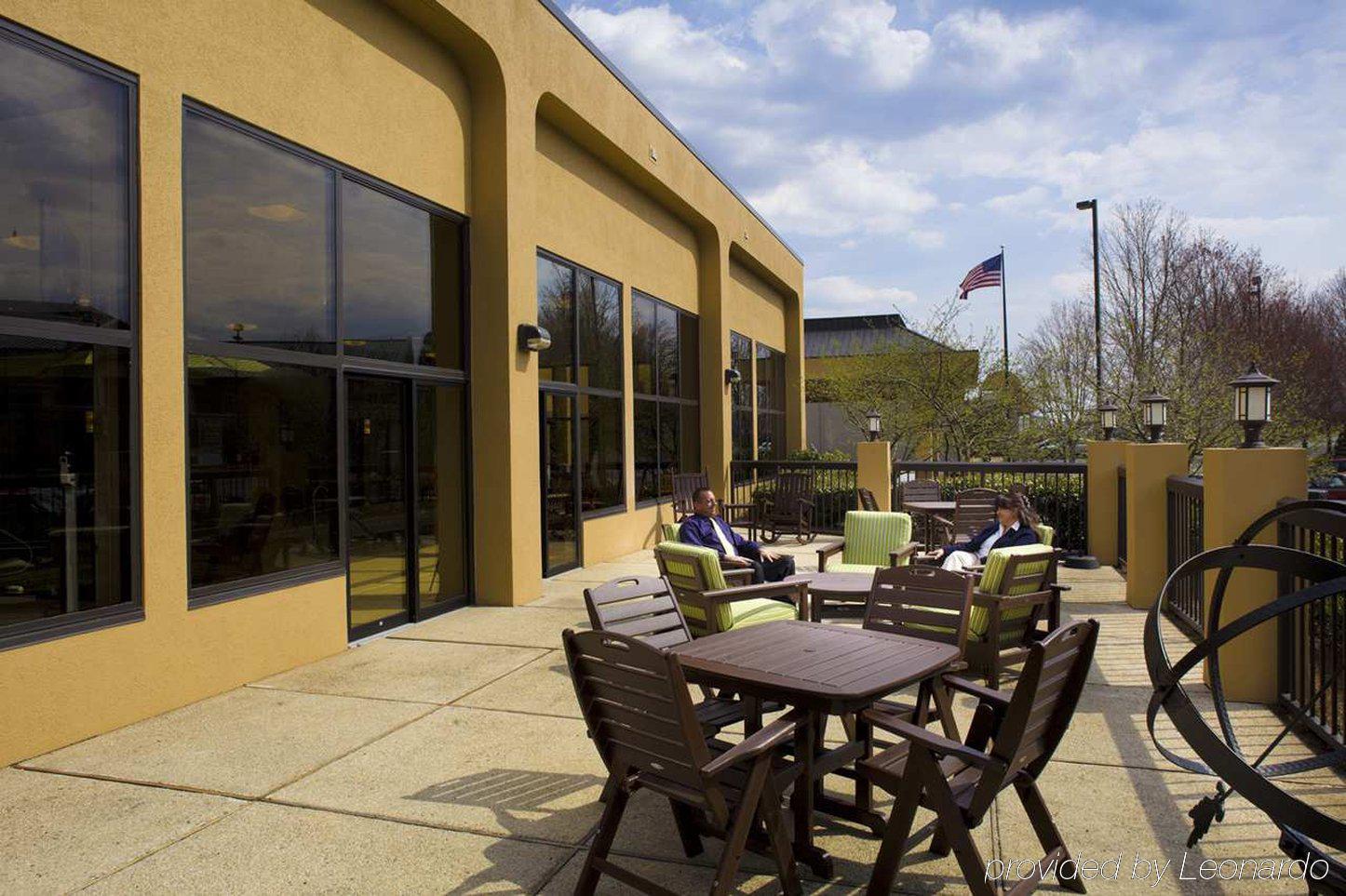 Hampton Inn Asheville - Biltmore Area Екстериор снимка