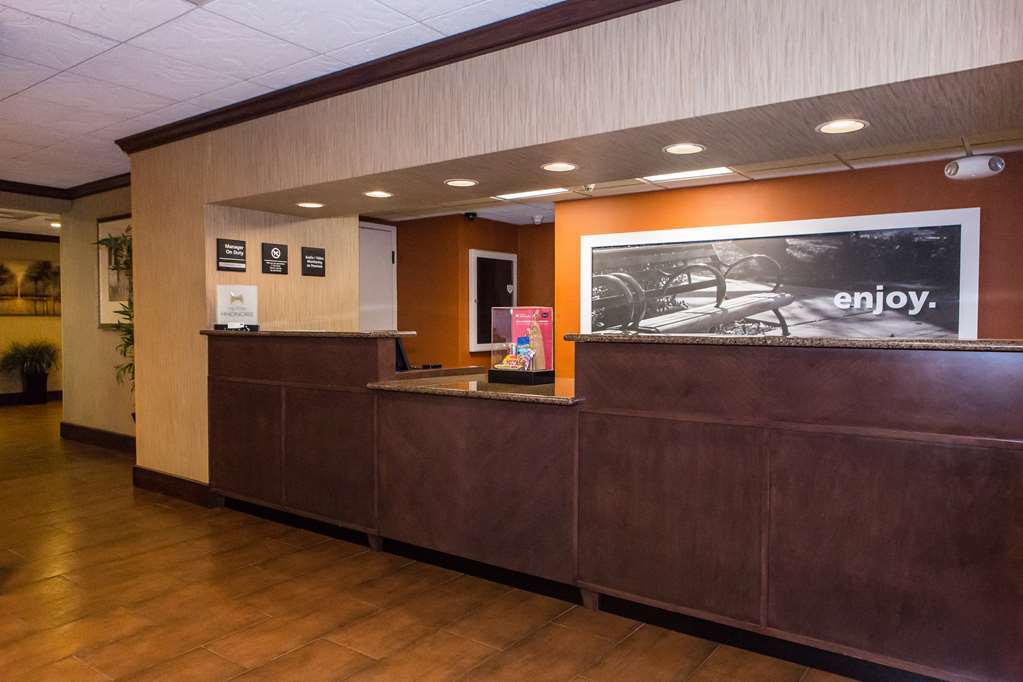 Hampton Inn Asheville - Biltmore Area Интериор снимка